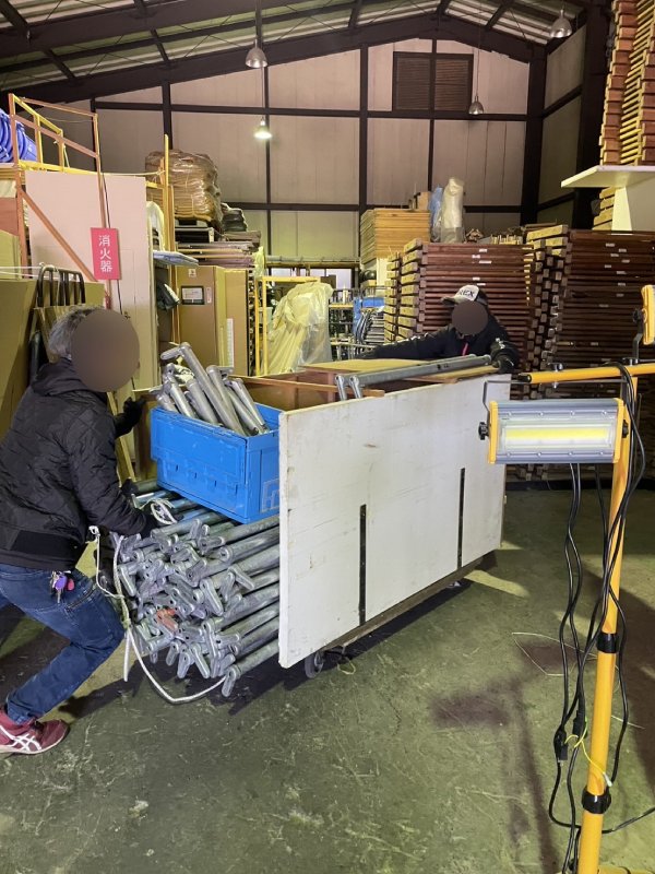 イエ～～～ィ！こんにちは～～～