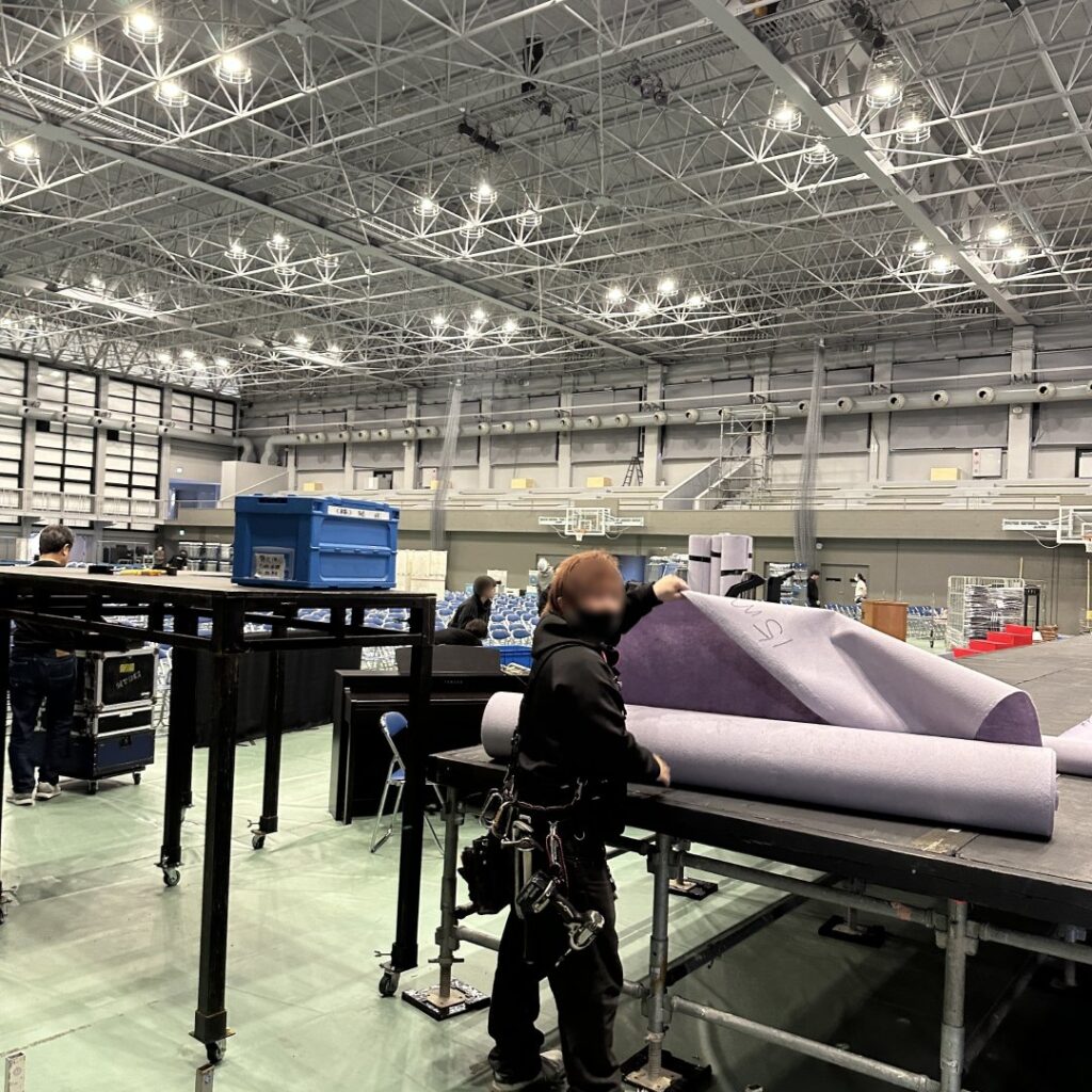 今日が本番、そして撤去だよぉ～～～～、早や！！