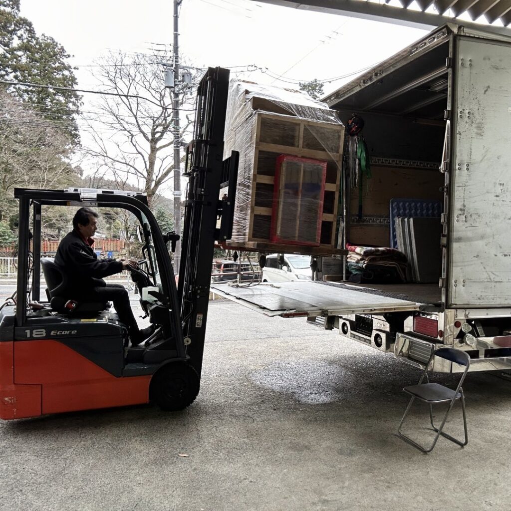 こんばんは、明日から３連休ですか？！